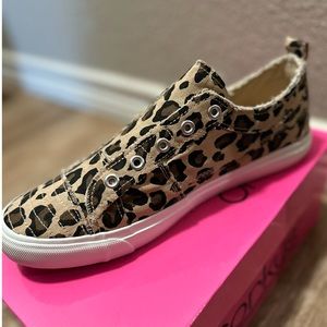 Cheetah slide on shoes